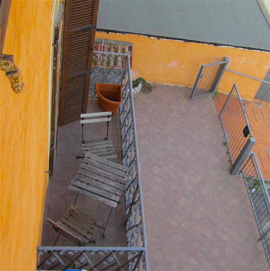 Aly D'Angelo Alla Torre - Immobiliare Azzurra Bardolino Exteriér fotografie